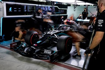F1: Apróságokon dőlt el a bahreini pole