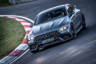 639 lóerős Mercedes a leggyorsabb négyajtós a Nürburgringen 16 639 lóerős Mercedes a leggyorsabb négyajtós a Nürburgringen 16