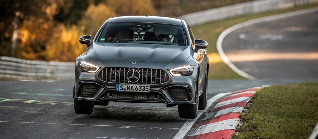 639 lóerős Mercedes a leggyorsabb négyajtós a Nürburgringen
