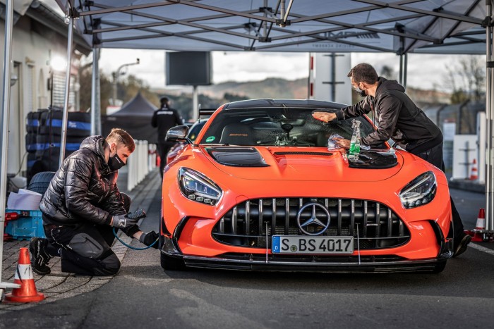Most a Mercedes-AMG GT Black Series a leggyorsabb szériaautó a Nürburgringen 7 | Vezess Most a Mercedes-AMG GT Black Series a leggyorsabb szériaautó a Nürburgringen 7