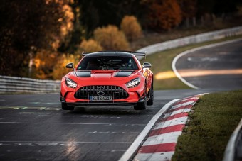 Most a Mercedes-AMG GT Black Series a leggyorsabb szériaautó a Nürburgringen