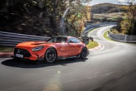 Most a Mercedes-AMG GT Black Series a leggyorsabb szériaautó a Nürburgringen 15