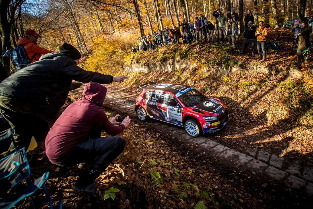 Mikkelsen nyert, defekt zúzta porrá a magyar dobogós álmokat 7