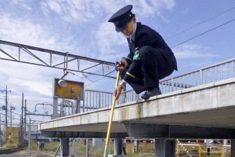Fura kütyüvel bővült a japán vasutasok arzenálja