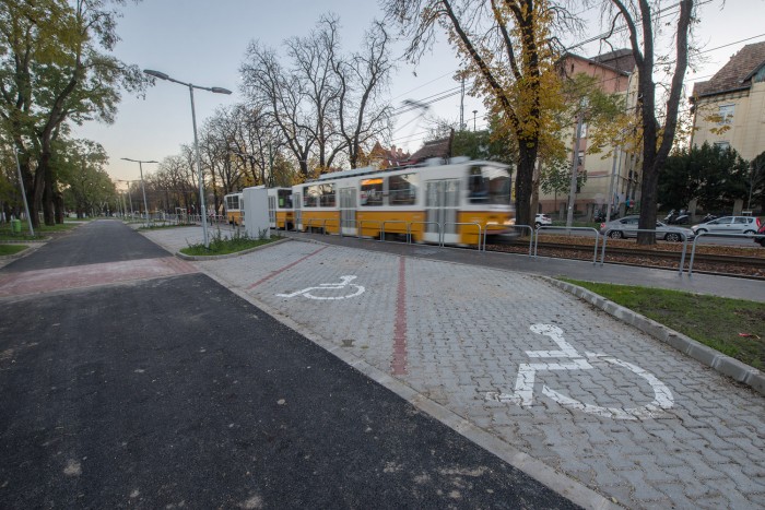 Új P+R parkolót adtak át Budapesten