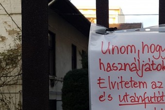 Túszt ejtettek a budapesti parkolóháborúban