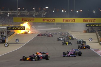 F1: Hamilton nyerte a bahreini horrorfutamot