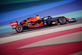 F1: Fény derült Verstappen titkára