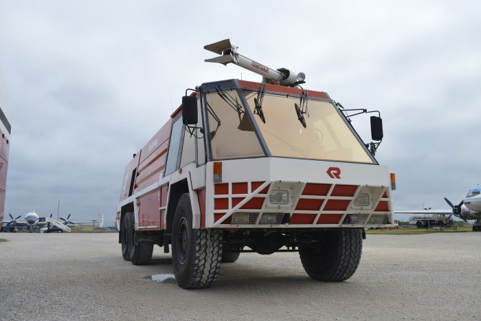 Ez volt a repülőtéri tűzoltóautók Rolls-Royce-a