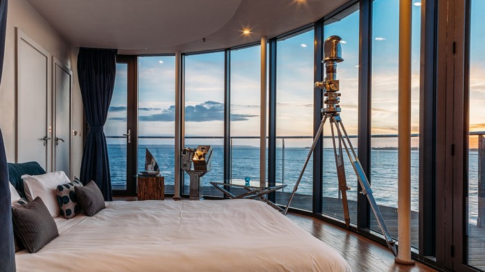 Eladó egy mesterséges luxussziget Anglia partjainál 3