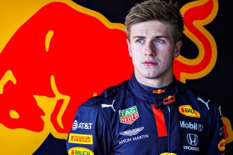 F1: Új pilótát jelentett be a Red Bull