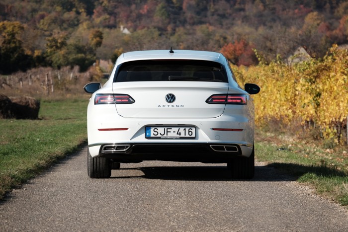 Kombit faragtak a legmenőbb Volkswagenből 58 Kombit faragtak a legmenőbb Volkswagenből 58