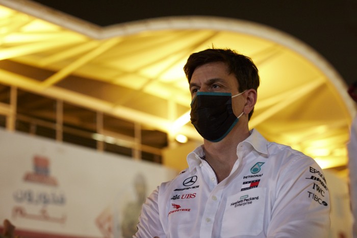 F1: Nem érzi jól magát a koronavírusos Hamilton 2 F1: Nem érzi jól magát a koronavírusos Hamilton 2