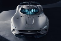Elképesztő virtuális versenyautót épített a Jaguar 19