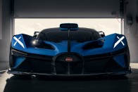 Libabőrös burkolat teszi áramvonalasabbá a Bugatti versenyautóját 46