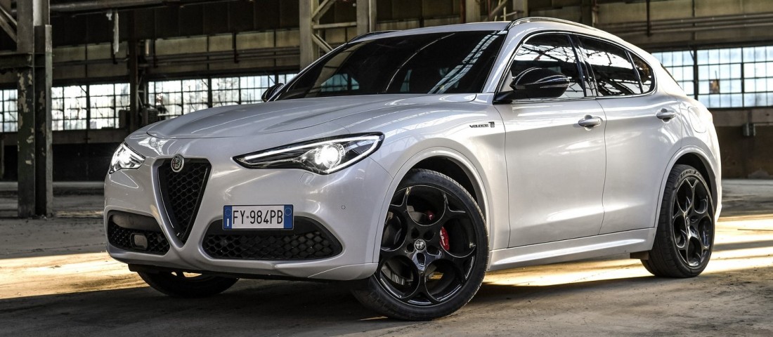 Új csúcsverziót kap a legnagyobb Alfa Romeo
