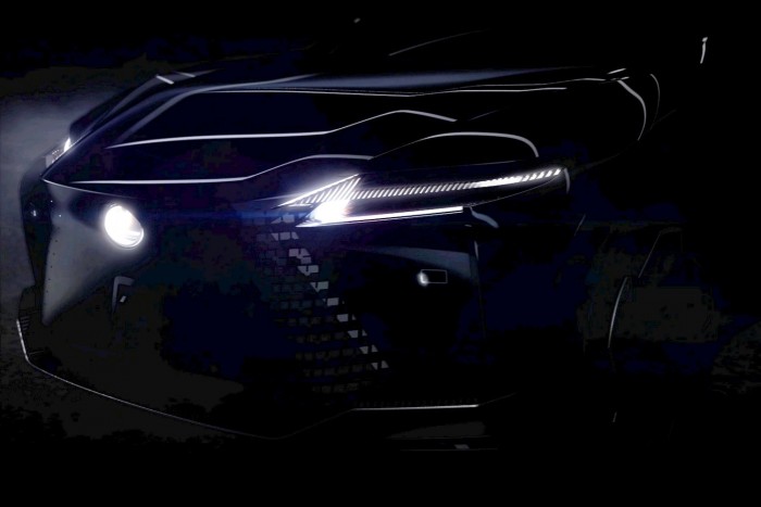 A Lexus megépíti az autóipar Pom-Pomját 6