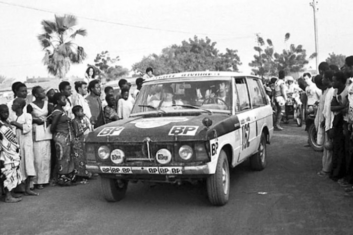 Visszatér a Dakarra a Land Rover 15 Visszatér a Dakarra a Land Rover 15