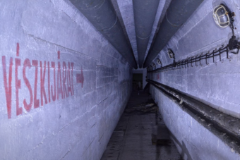 Így néz ki egy elhagyott, titkos magyar katonai bunker belülről