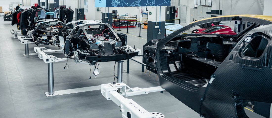 Már gyártják a Rimac új hipersportkocsiját