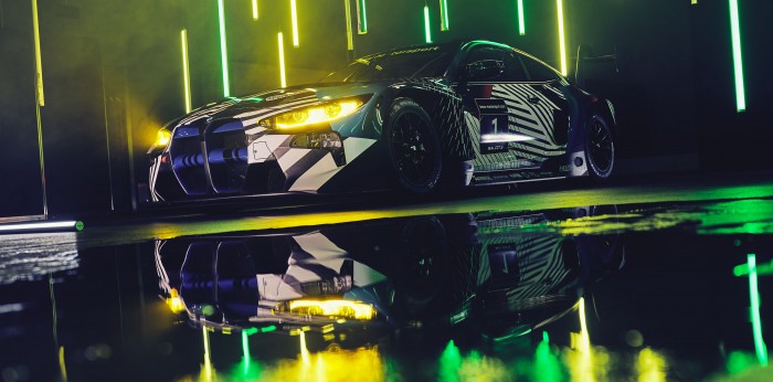 A BMW versenytechnikája a nappaliba költözik 2 | Vezess A BMW versenytechnikája a nappaliba költözik 2