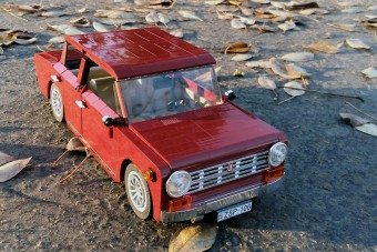 Szenzációs a magyar Lada 1200S Legóból