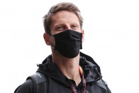 F1: Átépítették a bahreini pályát Grosjean balesete miatt 1