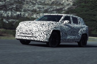 A Lexus megépíti az autóipar Pom-Pomját