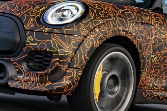 Sportverzió készül a MINI villanyautójából