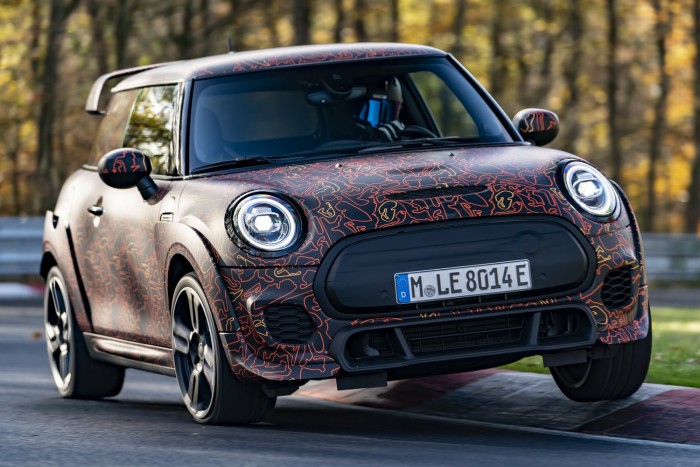 Sportverzió készül a MINI villanyautójából 6