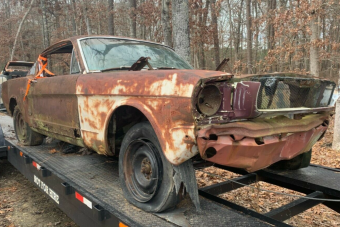 Ez a Ford Mustang bizonyítja, hogy néha egy kupac rozsdának is van értéke