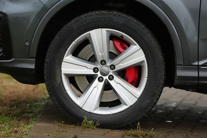 Audi Q7 hibrid teszt – Dr. Jekyll és Mr. Hyde 103 Audi Q7 hibrid teszt – Dr. Jekyll és Mr. Hyde 103