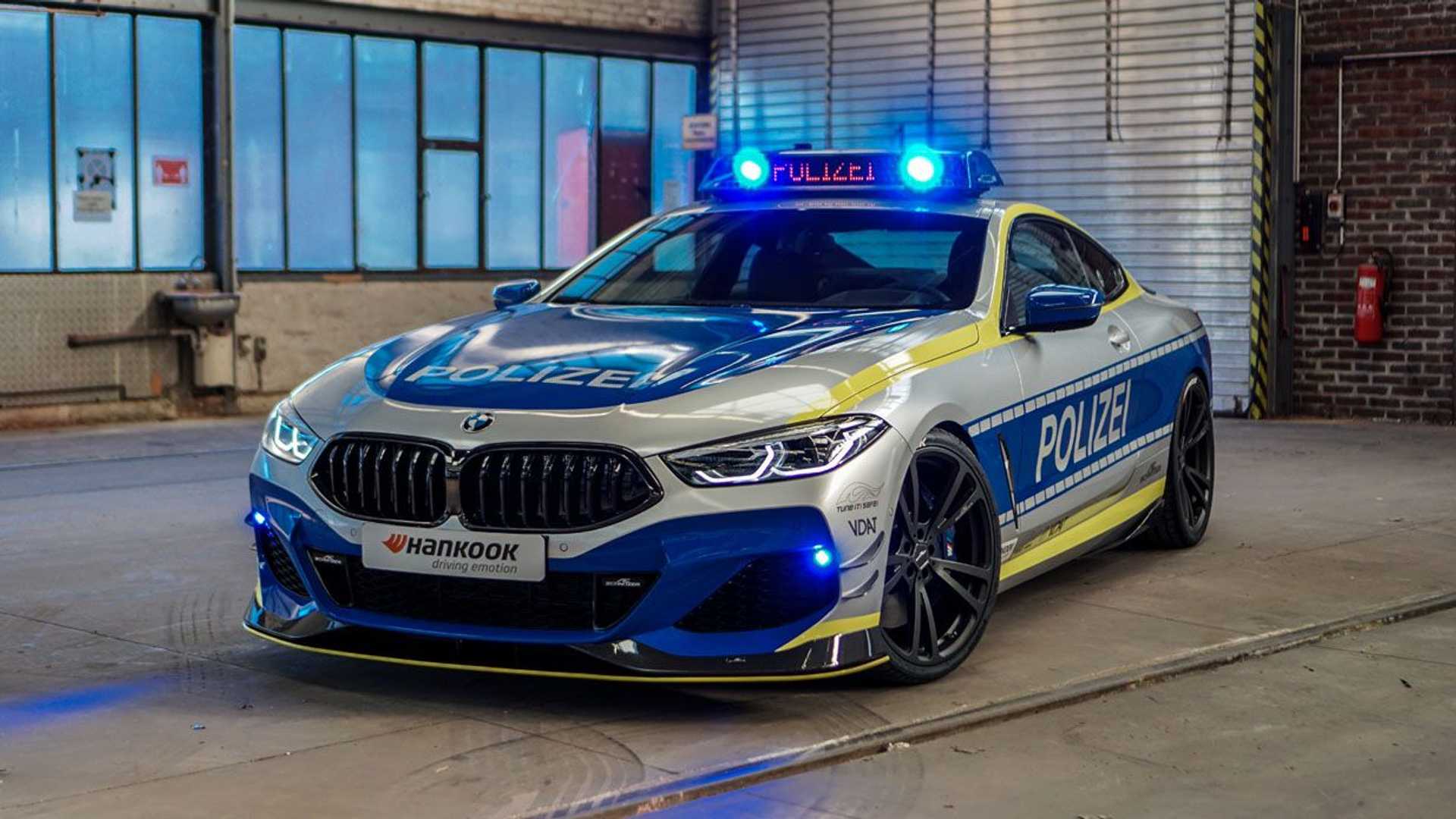 Rendőrruhát kapott a BMW legmenőbb kupéja 5