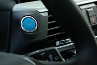 Villanyautók: a BMW téved vagy mindenki más? 78