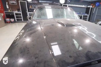 34 évre magára hagyták ezt az autót – vajon még menthető?