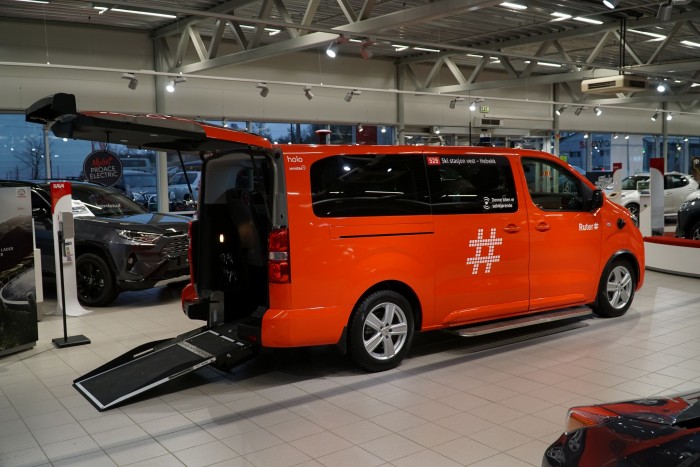 Önjáró kisbuszok szállítják az utasokat a norvég fővárosban 1