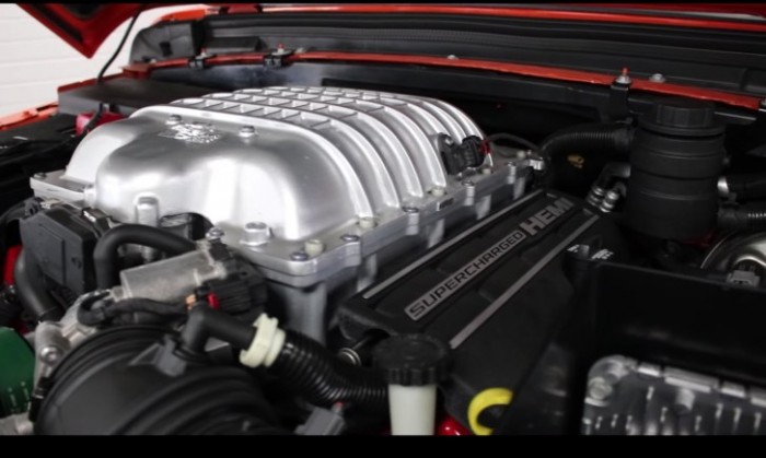 Ez a 808 lóerős Jeep inkább elhúzza, semmint megmássza a hegyeket 1