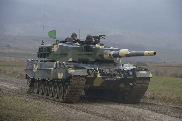 Páncélosok lövései dördültek Szomódon 1