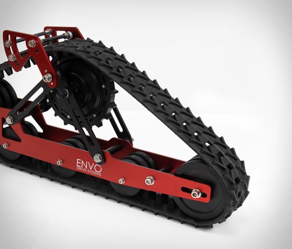 Ha sípályán akarsz bringázni, akkor itt a tökéletes célszerszám 2