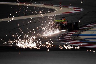F1: Verstappen veszélyesnek nevezte a pályát