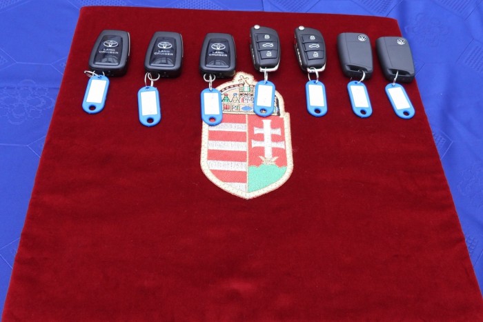 Új autókat kaptak a magyar rendőrök 5