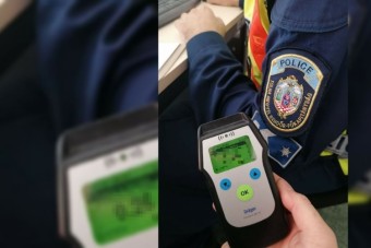 Az ittas vezetés Üvegtigrisbe illő jelenete zajlott a bonyhádi rendőrségen