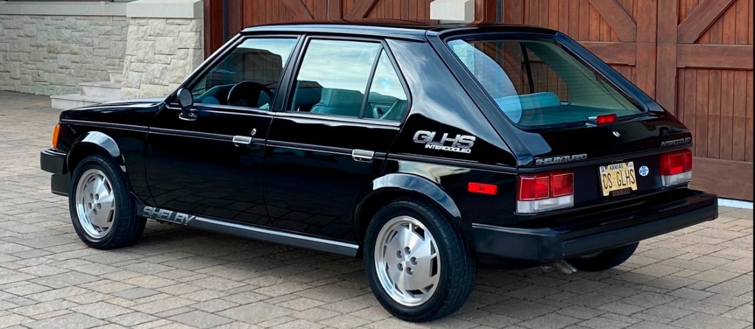 Te mivel járnál, ha zseniális versenyautó-konstruktőr volnál?