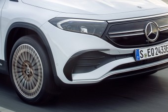 Bemutatta legkisebb villanyautóját a Mercedes