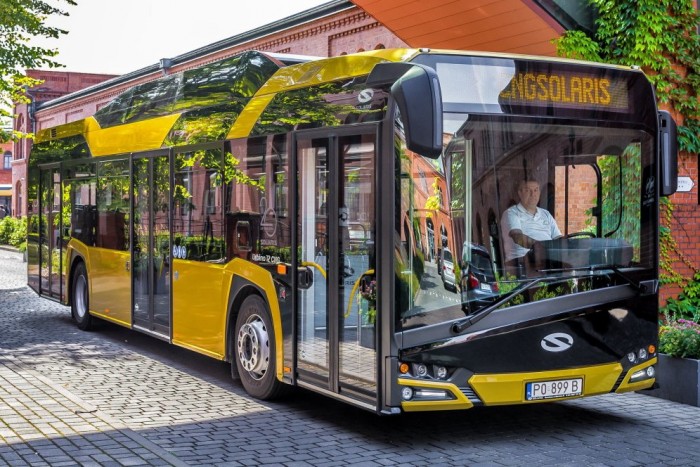 Gyártási hibákkal indul az új év 3 Gyártási hibákkal indul az új év 3