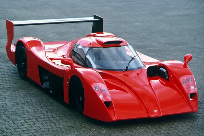 Restaurálják a legritkább japán autót 6