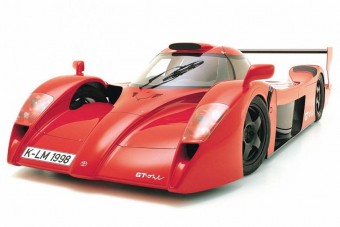 Restaurálják a legritkább japán autót