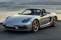 Így ünnepel a 25 éves Porsche Boxster 30