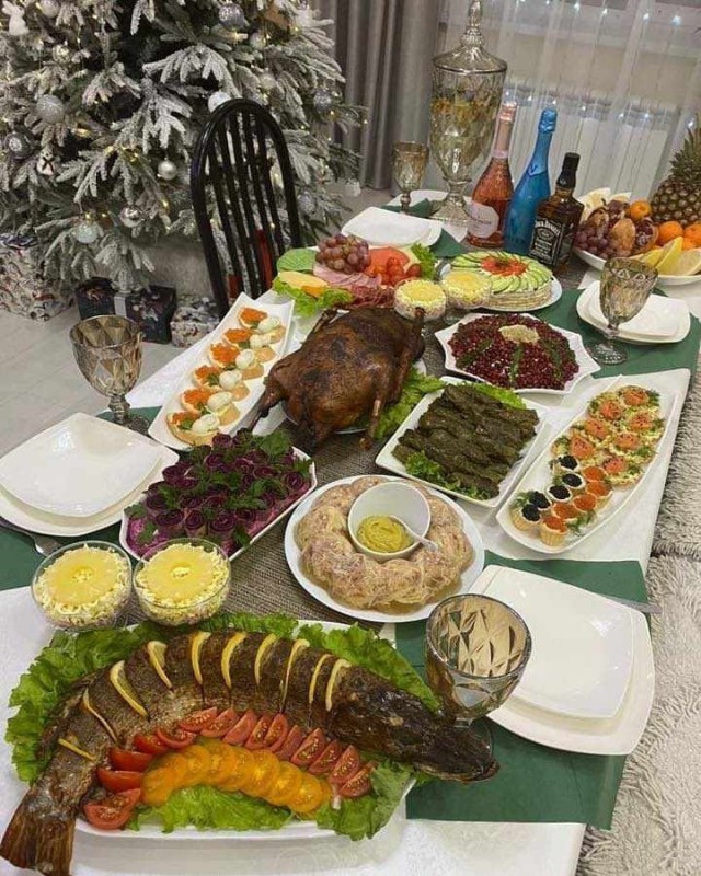 Így néz ki az orosz ünnepi asztal újévkor 4
