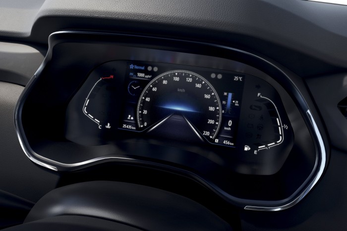 Négy méter alatti szabadidőjárművel erősít a Renault 7 | Vezess Négy méter alatti szabadidőjárművel erősít a Renault 7